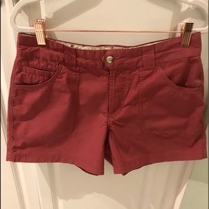 Columbia Sz 8 Shorts